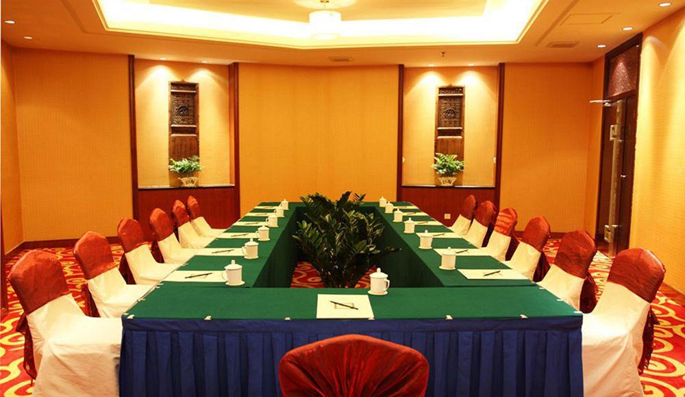 Yiwu Yi He Hotel Bagian luar foto