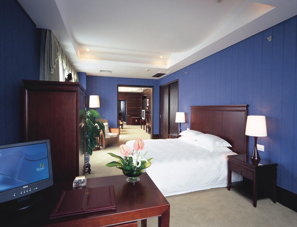 Yiwu Yi He Hotel Bagian luar foto